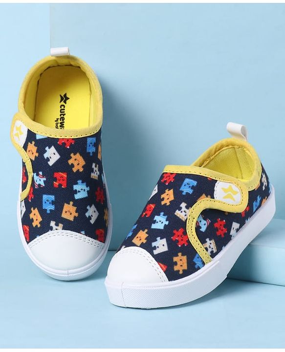 Cute Walk by Babyhug Velcro Closure Casual Shoes with Print - Navy Blue