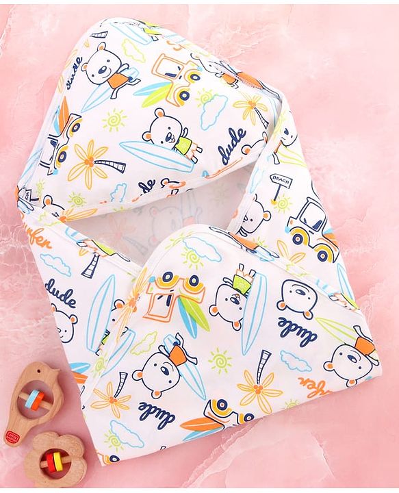 Babyhug Interlock Cotton Knit Hooded Wrapper Beach Theme Print L 75 x B 72 cm - White