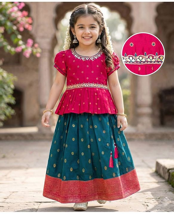 Babyhug Brocade Woven Full Sleeves Pattu Pavda Choli Lehenga Set With Floral Foil Print & Embriodery - Red & Green
