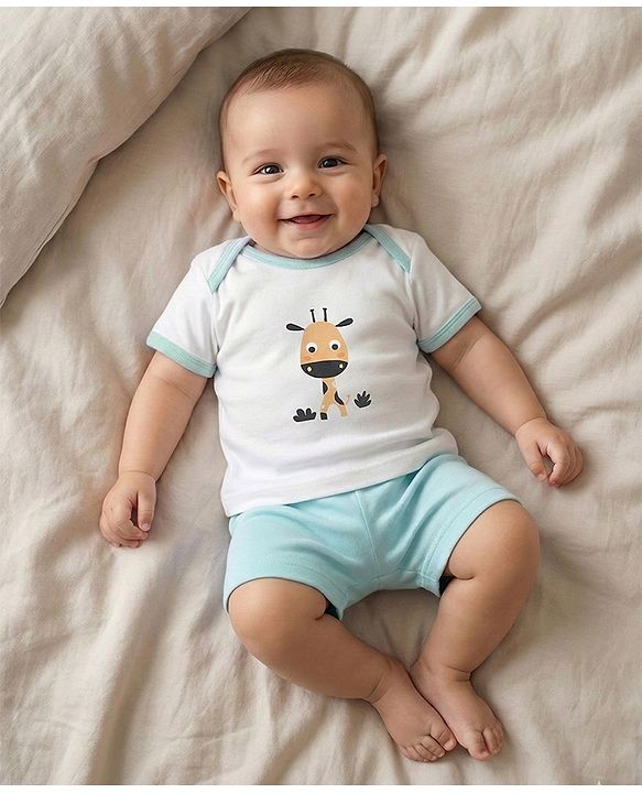 Babyhug Premium 100 % Cotton New Born Clothing Gift Set Sea Breeze Theme Blue - Pack of 8| Half Sleeve Set| Onesie| Cap Bibs Mitten & Booties| Essential Clothing for 0 to 6 months