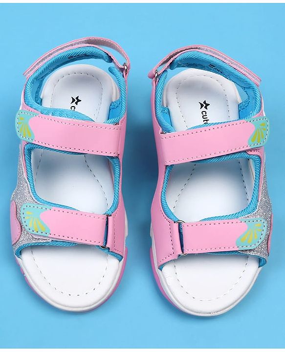 Cute Walk by Babyhug Sandals with Velcro Closure & Heart Applique - Pink