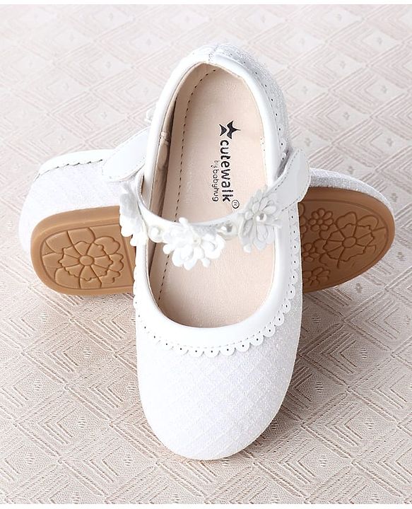 Cute Walk by Babyhug Velcro Closure Ballerina With Floral Applique & Checks Design - White