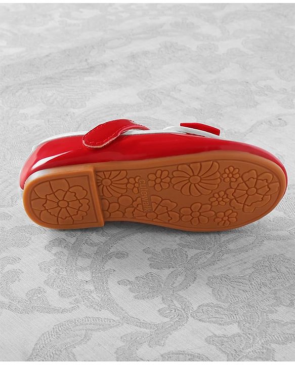 Cute Walk by Babyhug Ballerina With Velcro Closure & Bow Applique - Red