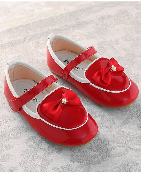 Cute Walk by Babyhug Ballerina With Velcro Closure & Bow Applique - Red