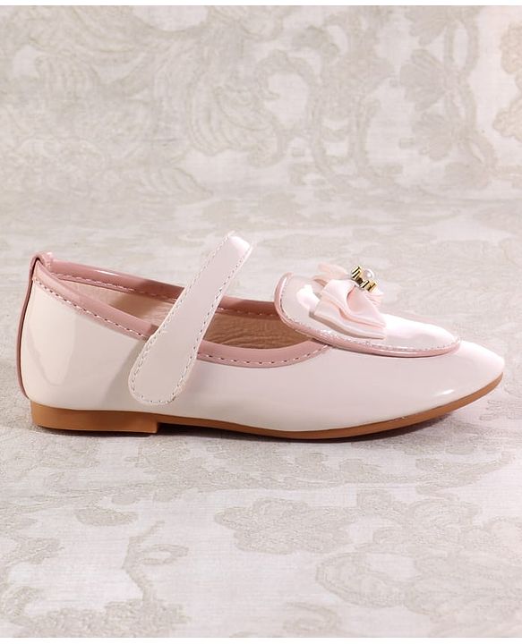 Cute Walk by Babyhug Ballerina With Velcro Closure & Bow Applique - Red