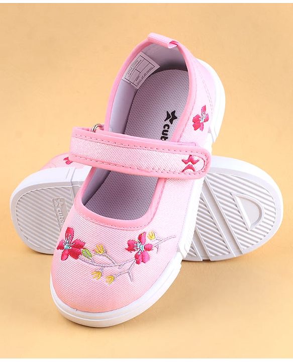 Cute Walk by Babyhug Velcro Closure Casual Shoes with Floral Embroidery - Pink