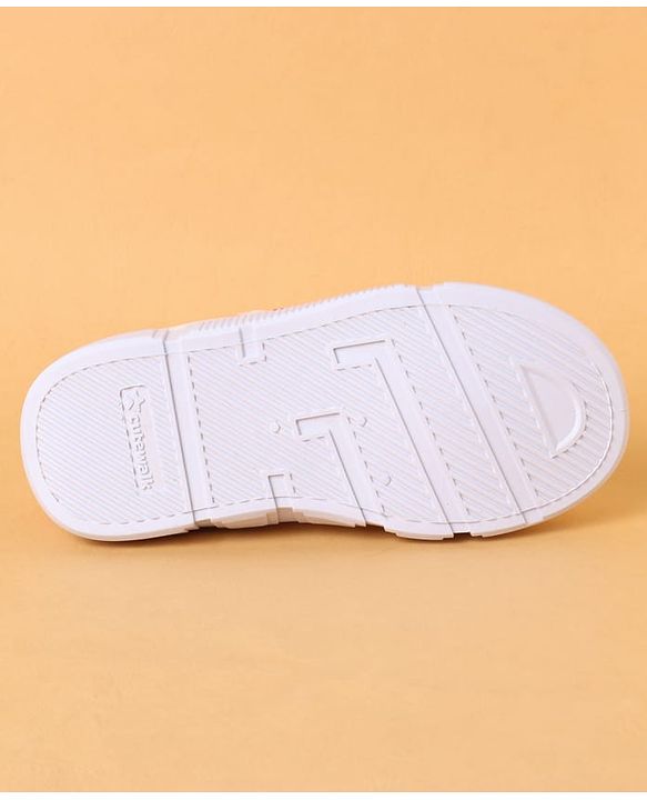 Cute Walk by Babyhug Velcro Closure Casual Shoes with Car Applique - White