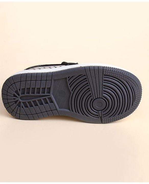 Cute Walk by Babyhug Slip on Loafers with Star Design - Grey