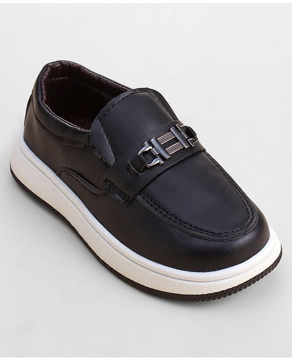 Cute Walk by Babyhug Slip On Loafer with Applique - Black