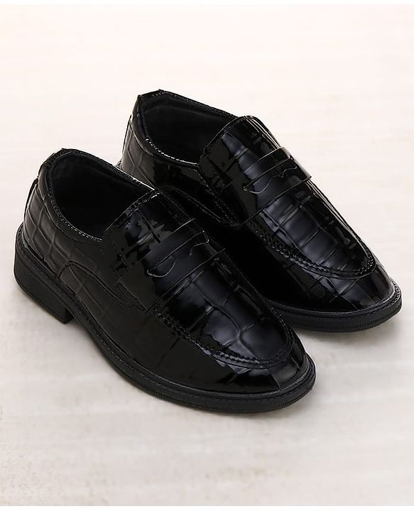 Cute Walk by Babyhug Slip On Solid Oxford Shoes - Black