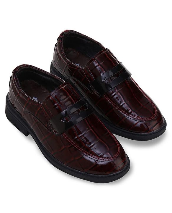 Cute Walk by Babyhug Slip On Solid Oxford Shoes - Black