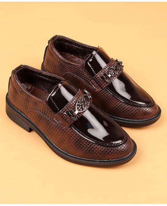 Cute Walk by Babyhug Slip On Solid Oxford Shoes - Brown