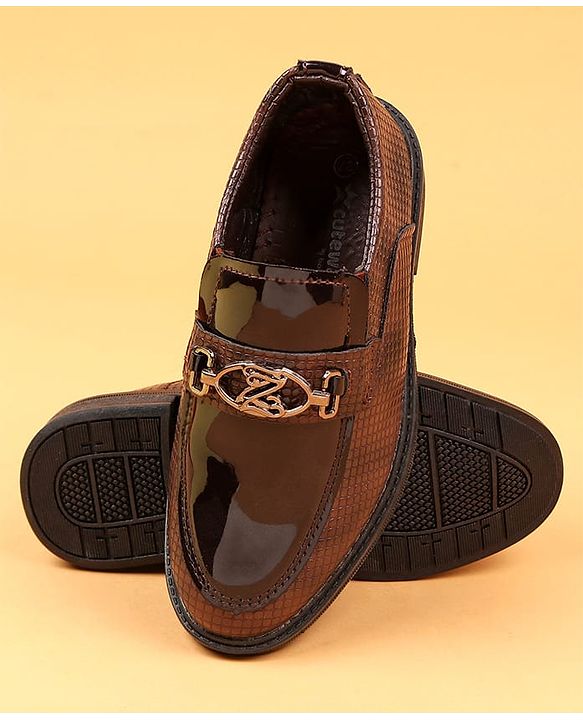 Cute Walk by Babyhug Slip On Solid Oxford Shoes - Brown