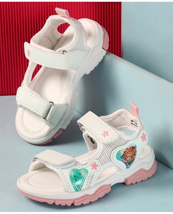 Cute Walk by Babyhug Sandals with Velcro Closure Heart Applique & Floral Print - Purple
