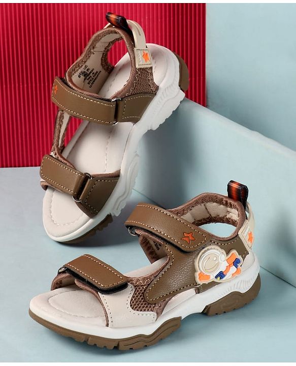 Cute Walk by Babyhug Velcro Closure Sandals With Astronaut Applique - Grey