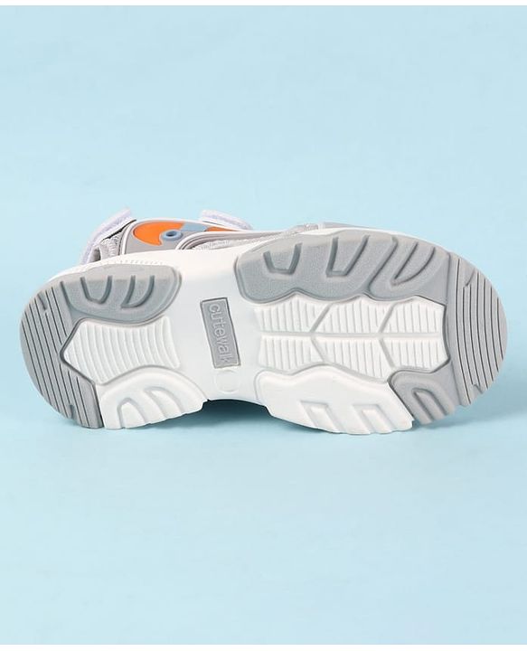 Cute Walk by Babyhug Velcro Closure Sandals - Brown