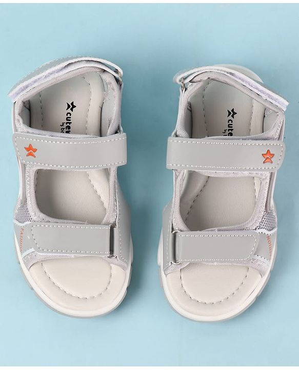 Cute Walk by Babyhug Velcro Closure Sandals - Brown