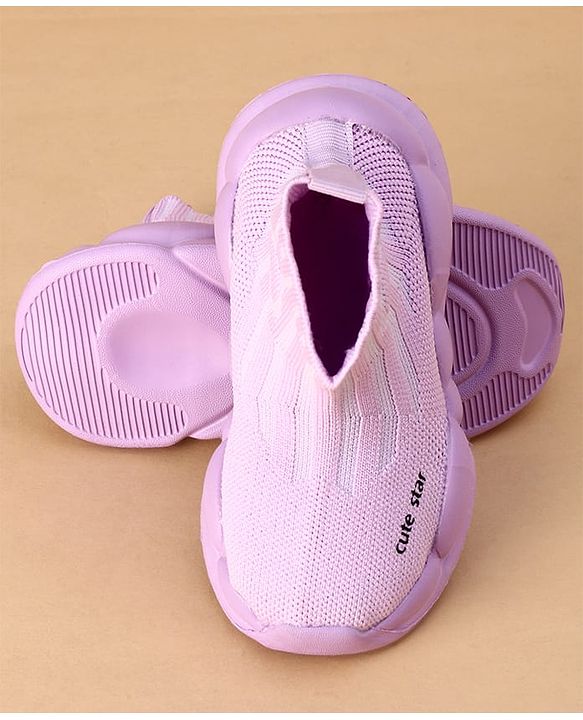 Cute Walk by Babyhug Casual Shoes Solid Color With Logo Print  - Black