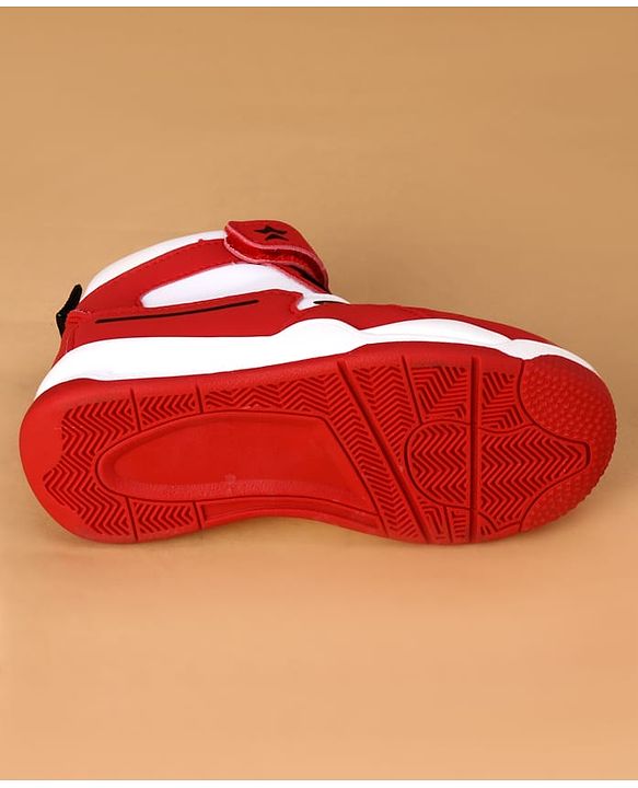 Cute Walk by Babyhug Velcro Closure Casual Shoes - Red