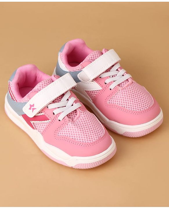 Cute Walk by Babyhug Casual Shoes With Velcro Closure - Pink