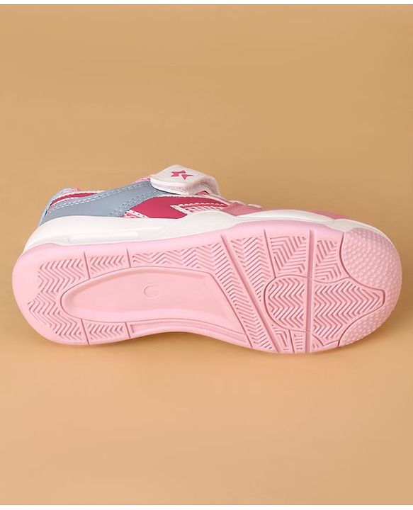 Cute Walk by Babyhug Casual Shoes With Velcro Closure - Pink