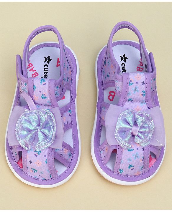 Cute Walk by Babyhug Velcro Closure Sandals With Floral Print & Applique - Purple