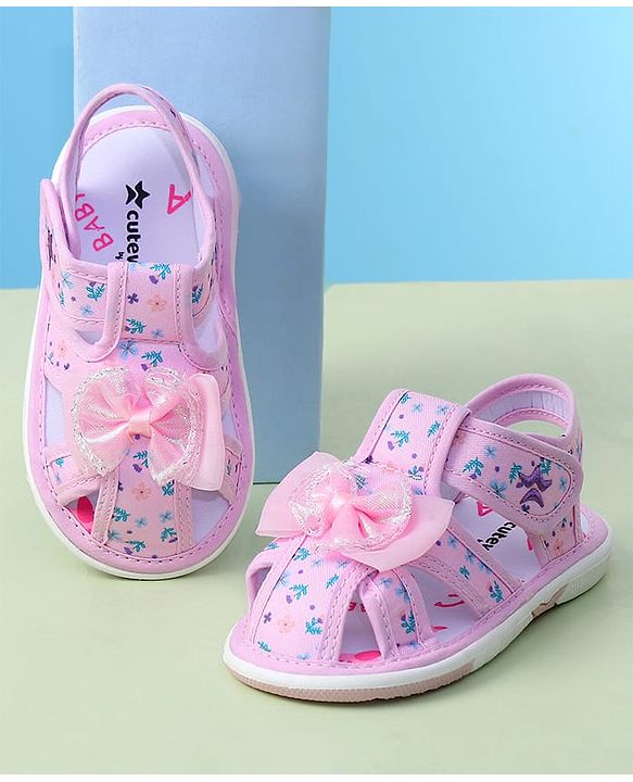 Cute Walk by Babyhug Velcro Closure Sandals With Floral Print & Applique - Purple