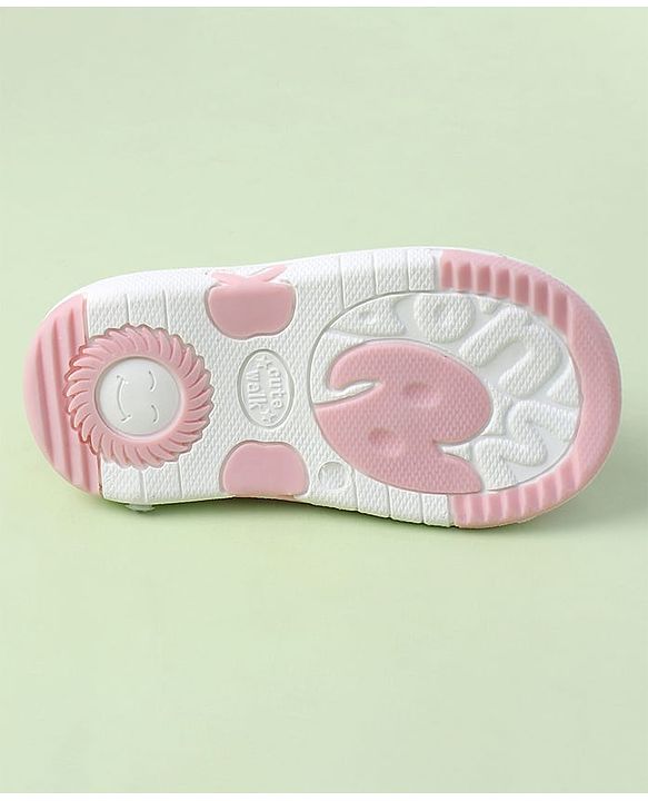 Cute Walk by Babyhug Velcro Closure Sandals With Floral Print & Applique - Purple