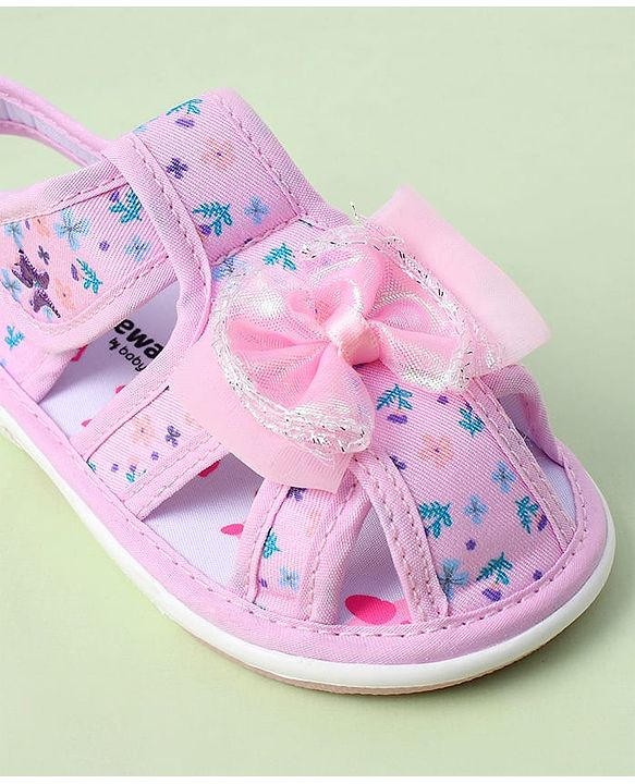 Cute Walk by Babyhug Velcro Closure Sandals With Floral Print & Applique - Purple