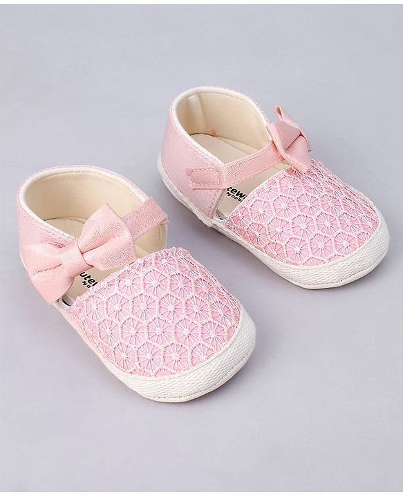 Cute Walk by Babyhug Slip On Booties With Bow Applique - Pink