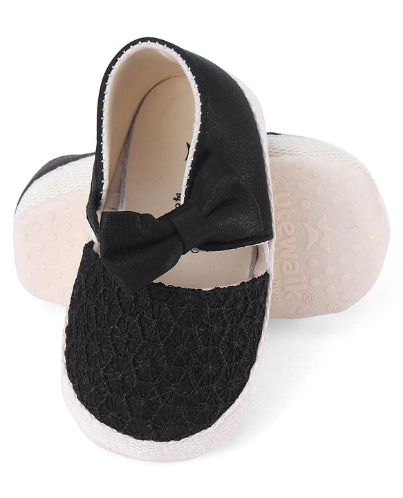 Cute Walk by Babyhug Slip On Booties With Bow Applique - Pink