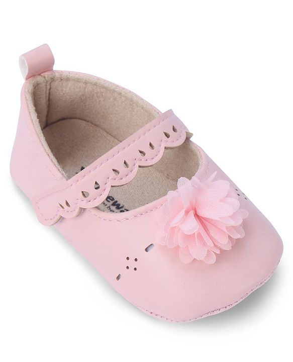 Cute Walk by Babyhug Booties with Velcro Closure & Floral Applique - White