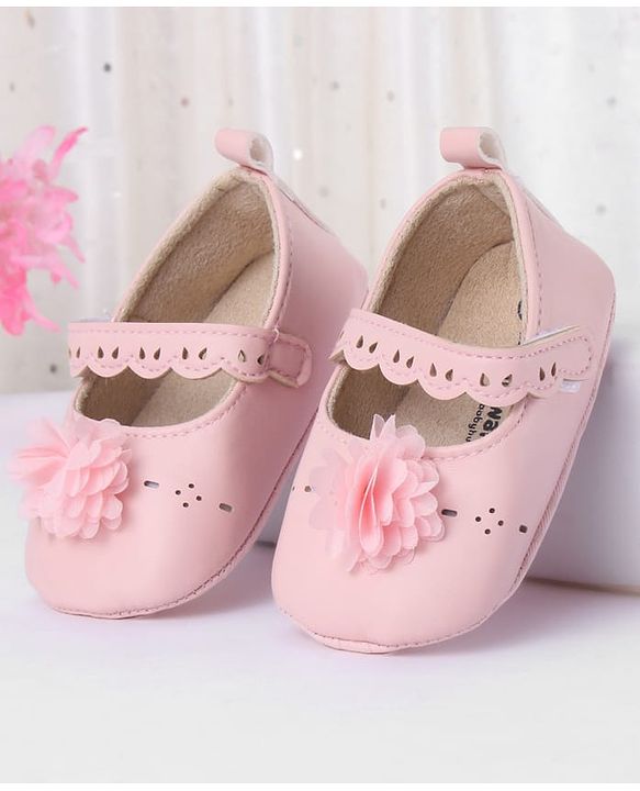 Cute Walk by Babyhug Booties with Velcro Closure & Floral Applique - White