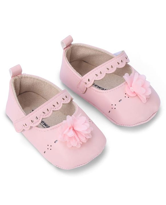 Cute Walk by Babyhug Booties with Velcro Closure & Floral Applique - White