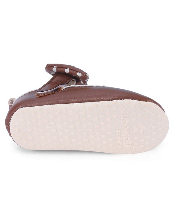 Cute Walk by Babyhug Booties with Velcro Closure & Bow Applique - Black