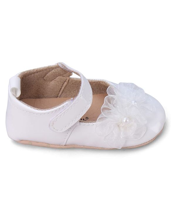 Cute Walk by Babyhug Booties with Velcro Closure & Floral Applique - White