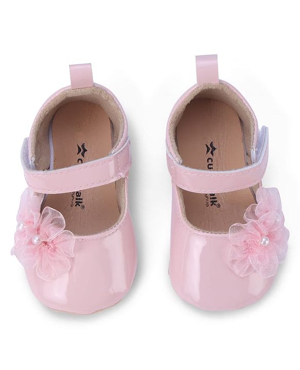 Cute Walk by Babyhug Booties with Velcro Closure & Floral Applique - White