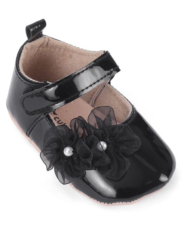 Cute Walk by Babyhug Booties with Velcro Closure & Floral Applique - White