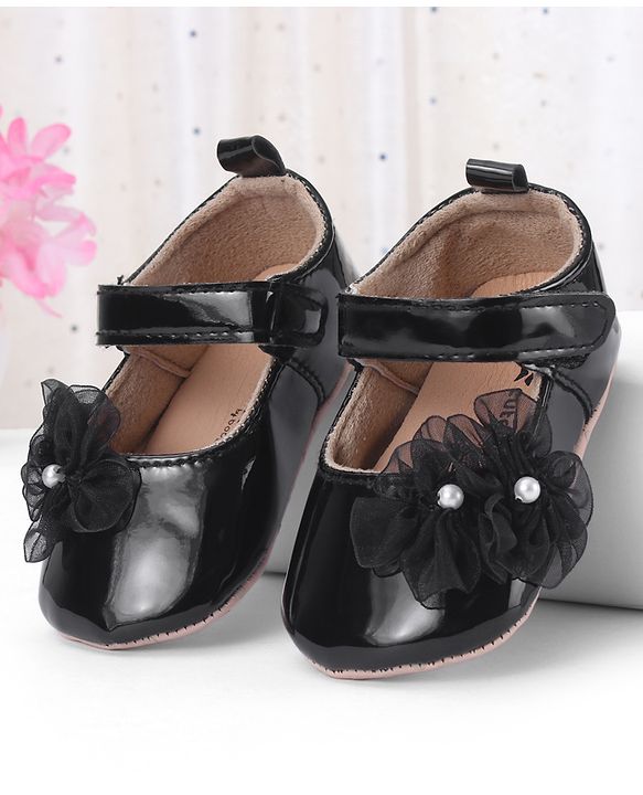 Cute Walk by Babyhug Booties with Velcro Closure & Floral Applique - White