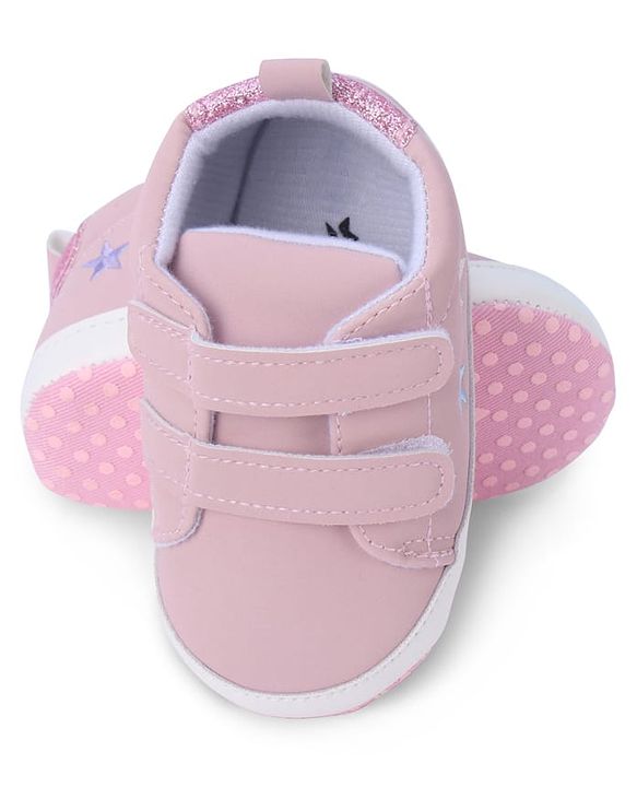 Cute Walk by Babyhug Booties with Velcro Closure - Pink