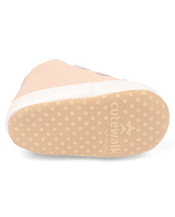 Cute Walk by Babyhug Booties with Velcro Closure - Pink