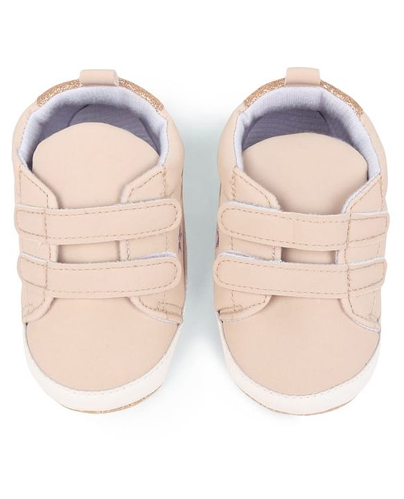 Cute Walk by Babyhug Booties with Velcro Closure - Pink