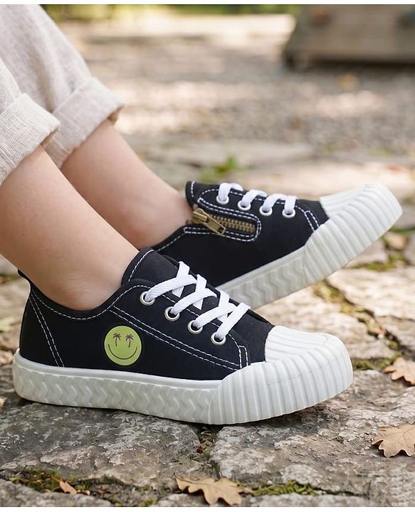 Pine Kids Casual Shoes With Smiley Design - Black