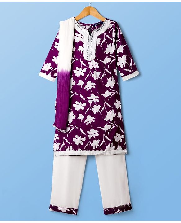 Pine Kids Cotton Woven Three Fourth Sleeves Floral Printed Kurta Chudidar Set with Dupatta - Purple