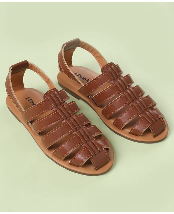 Pine Kids Back Strap Mojaris - Brown
