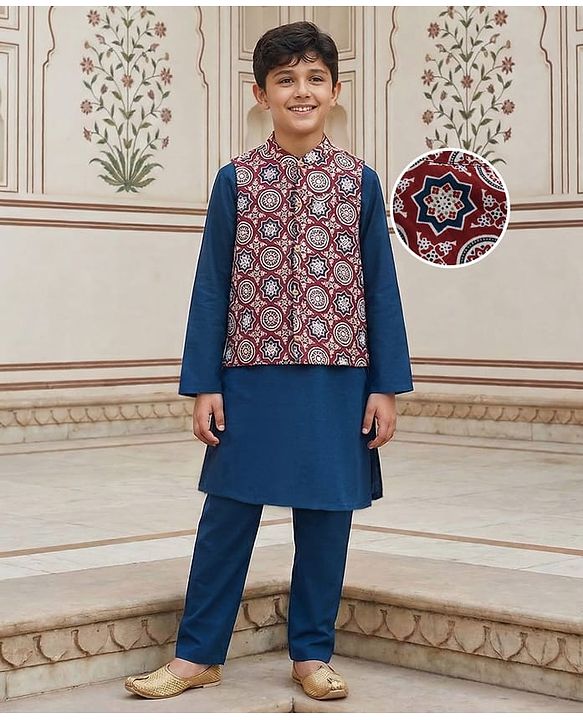 Pine Kids Cotton Woven Full Sleeves Kurta Pajama with Jacket & Motif Print - Maroon