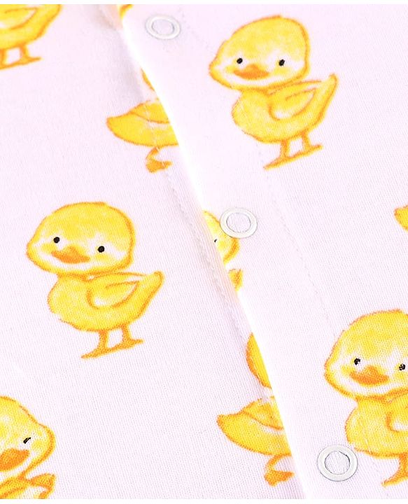 Babyhug 100% Cotton Knit Baby Gift Set With Duck Print - White