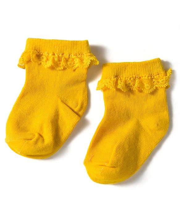 Cute Walk by Babyhug Knit Ankle Length Socks with 3D Lace Detailing Pack of 3 - Multicolor