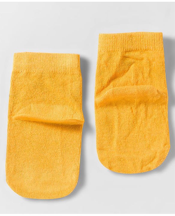 Cute Walk by Babyhug Knit Anti Bacterial Ankle Length Socks With Animal Design Pack of 3 - Multicolor