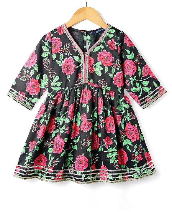 Pine Kids Woven Three Fourth Sleeves Kurta Gharara & Dupatta Set With Floral Print - Black
